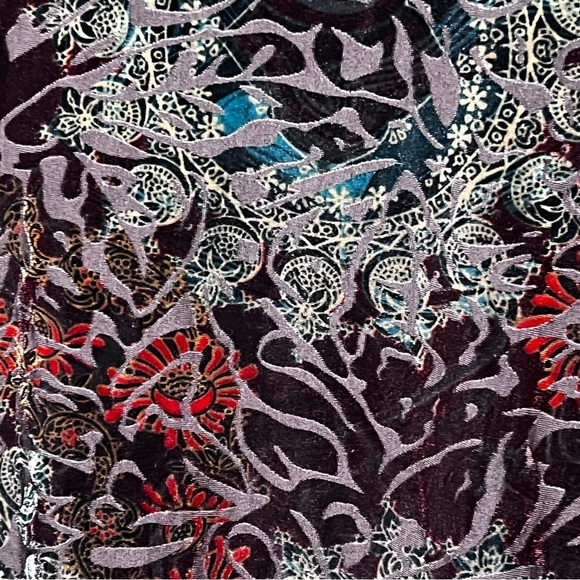 Chico’s Design | Multicolor Velvet Floral Burnout Long Sleeve Top, Sz 1 (Medium) - Picture 2 of 6